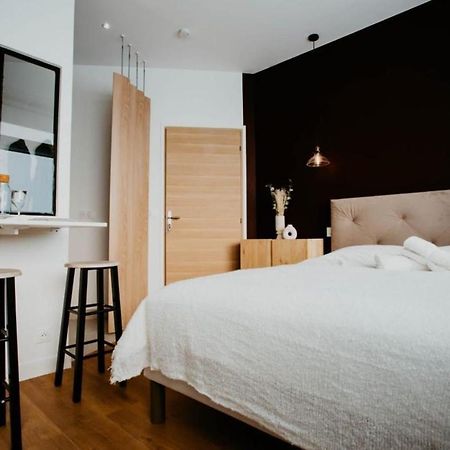 Sweet Love Room - Jacuzzi Privatif Montreuil  Exterior photo