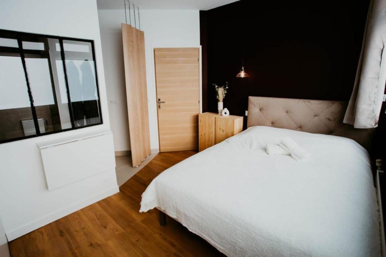 Sweet Love Room - Jacuzzi Privatif Montreuil  Exterior photo