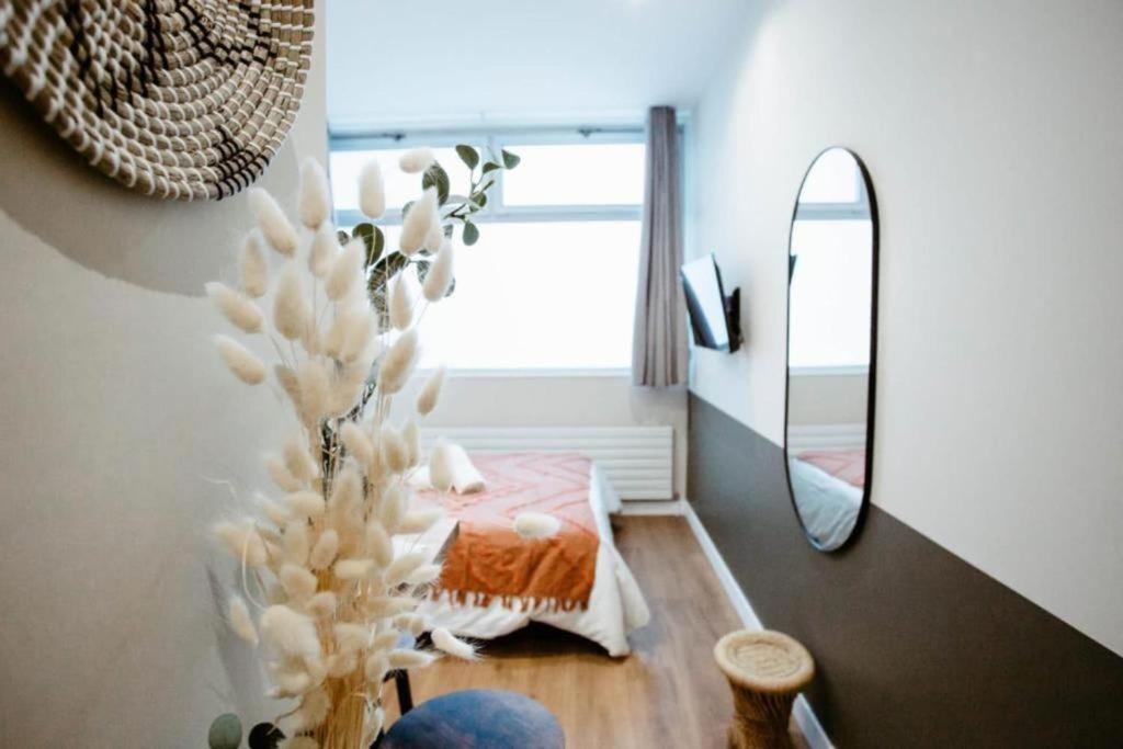 Sweet Love Room - Jacuzzi Privatif Montreuil  Exterior photo